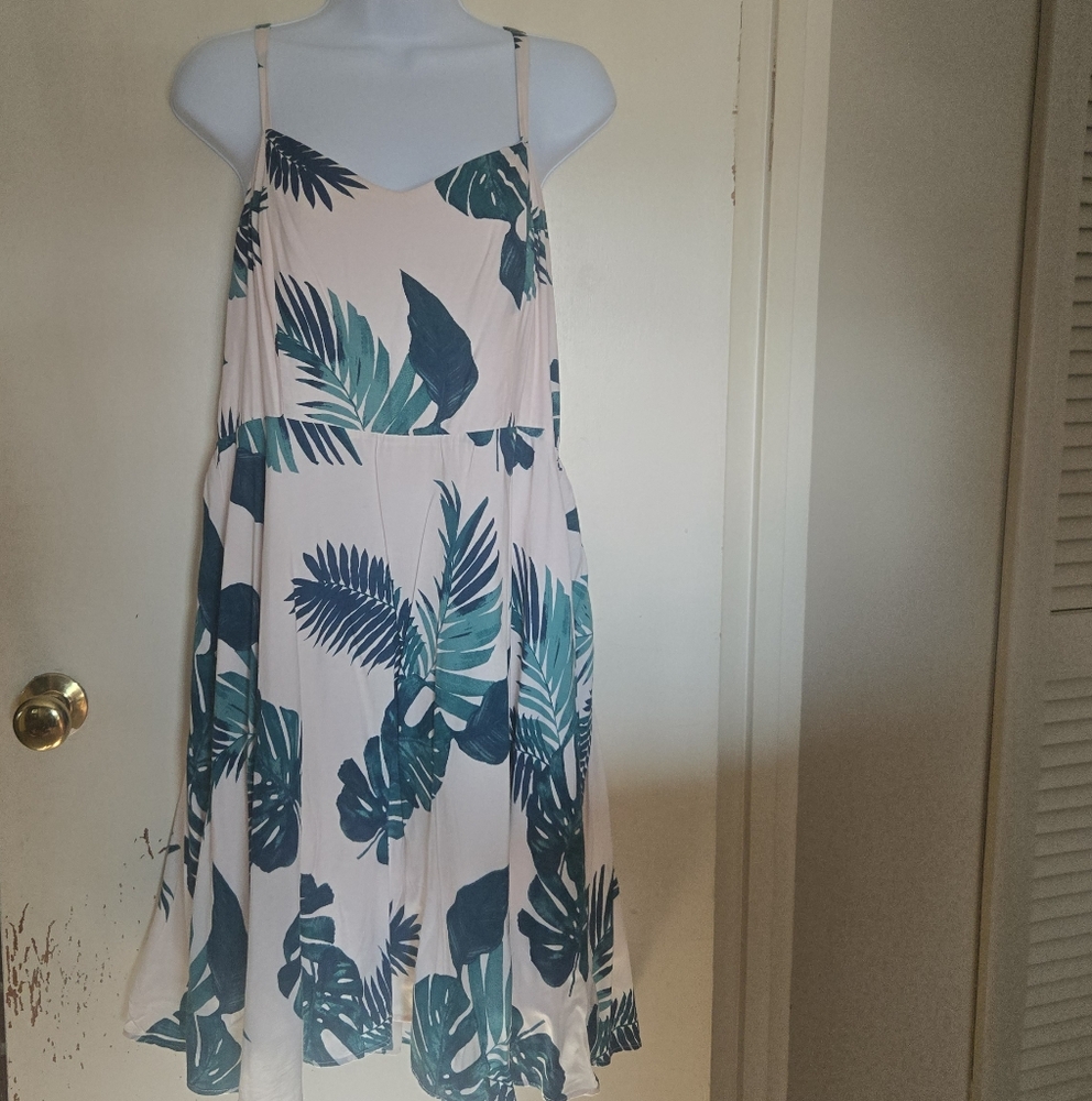 Old Navy- Women's- Adjustable Strap- A-Line Dress- Banana Leaf Print- Size Large